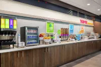 Tru by Hilton Lodi - breakfast