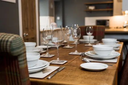 No. 60 Crail, stylish and new