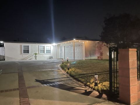 Entire Newly Renovated House in North Pomona