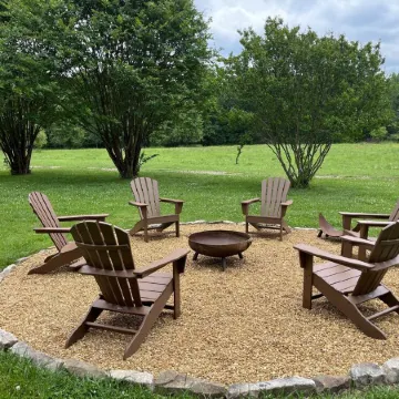 Farmhouse - A private sanctuary Hayride included with 3 or more nights