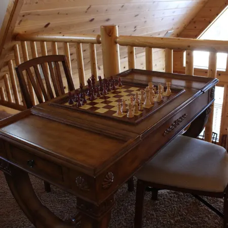 Amazing 7 Bedroom Ski In/Ski Out Cabin @ Brian Head Resort