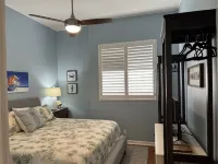 NEW LISTING Paradise-Newly Updated Condo Close to Everything. Beach, Bike, Pool