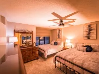 SilverCreek-2 Bedroom, 2 Bath Condo on the slopes w/ night skiing! Ξενοδοχεία στην πόλη Edray