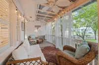 “Meet Me in Fairhope”-Walk to Bay and Beach in the Heart of Fairhope!