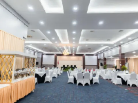 穆阿拉酒店和特爾納特購物中心 特爾納特酒店