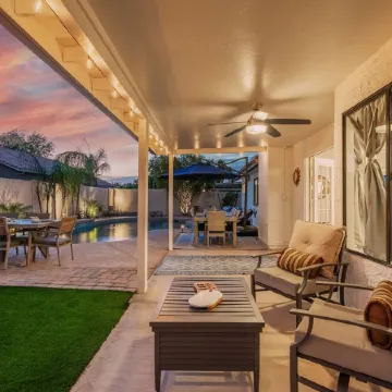 Family Friendly 4Br Retreat w/ Heated Pool, Fire Pit – Near Downtown Gilbert