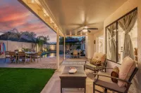 Spacious Retreat Home w/ Pool - Minutes to Downtown Gilbert