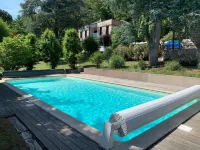 House in a green setting 2 minutes from Brive Hotel a Malemort-sur-Correze