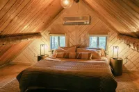 Modern romantic 2-bed log cabin in the forest