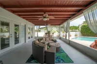 Mermaid Bay- Pool Home steps from beach- sleeps 10