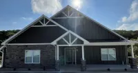 PRIVATE POOL AND HOT TUB!  In Town spacious 8 Bedroom and 8.5 Bathroom home. - Private Pools