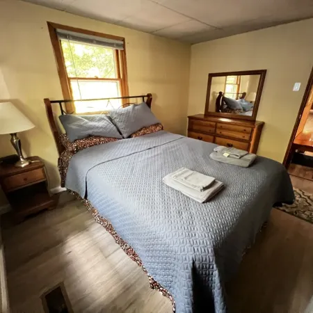 Romantic Pocono Lake Chalet: Firepit, Stream, near Lake, pools & Pet-Friendly