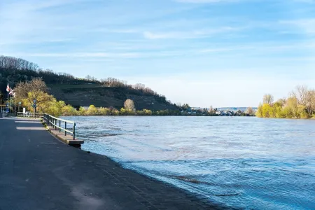 Mosel-Apartments-Koblenz, new building, upscale furnishings Отели рядом с достопримечательностью «VFF Wehrtechnische Studiensammlung Koblenz»