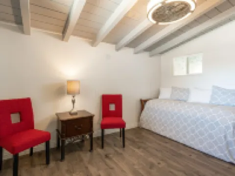 Lone Madrone Winery Guest House Hoteles en Templeton