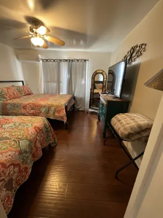 1 Hour to Big Bend National Park and 30 Minutes to Marfa