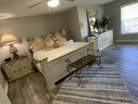 Bargain housing Minutes from Tryon International Equestrian Center