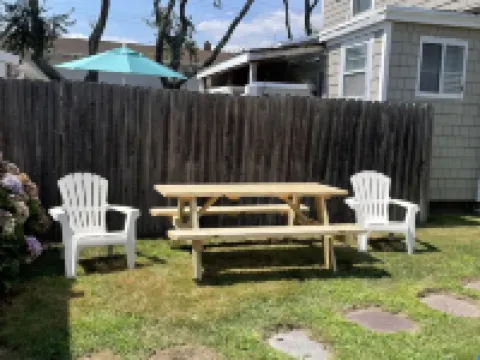 Cottage in the heart of Beach haven! Hotels in Beach Haven