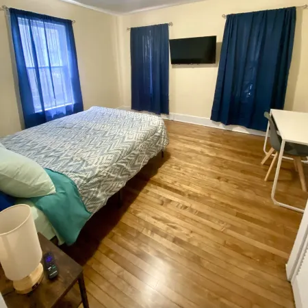 Cozy, 2 BR APt in Worcester Close to Downtown, Palladium, DCU center, Polar Park Отели рядом с достопримечательностью «Lambda Chi Alpha»