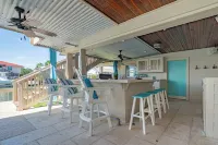A Reel Paradise - Everyone`s Favorite Getaway!