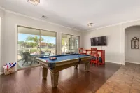 Hole in One with pool and putting green!