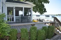 Nautical 5 Bedroom 5 Bathroom Home on Diamond Lake