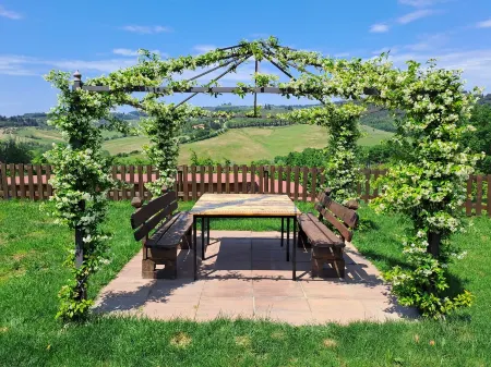 Apartment in farmhouse with swimming pool