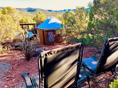 The YOGA YURTA (Very Civilized Glamping at SUNNY MELLOW ECO VILLA