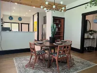 Cozy 2-bedroom Mid Century Modern house in Great Falls