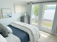 Private lakefront oasis close to wineries and Hammondsport The Brewery of Broken Dreams 주변 호텔