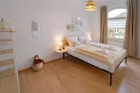 Design & history I king beds+kitchen+parking Hotels in Wesel