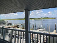 2 BR Bayfront Condo with Gorgeous Sunsets, in Ocean City NJ