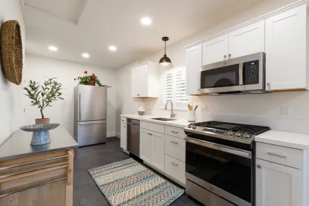 Magnolia Cottage - Solvang, CA Отели рядом с достопримечательностью «Санта Йнез Вэлли»