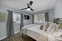 Burney Falls Bungalow - Comfy Atmosphere - Great Location!