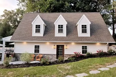 New Waterfront Creekside Cottage w/ Private Pool, Firepit, Paddle Boat, Fishing