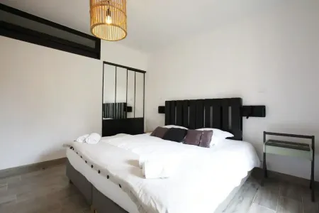 « Maison Syrah » Condrieu at the Foot of the Vines Отели в г. Кондрьё