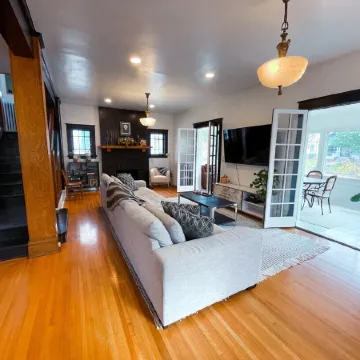 Boutique B&B | Flor de Leon Historic Home