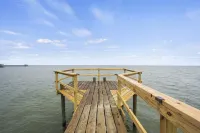 The Fisherman’s Pier home Hotels in San Leon