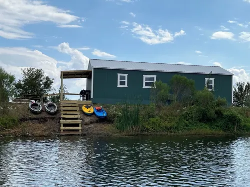 Bass Lodge - Lakefront - New
