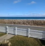 Renovated Beach House with 180 degree Ocean Views, Steps to the Sand