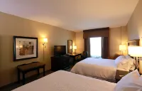 Hampton Inn & Suites by Hilton Laval Hotels in Saint-Eustache