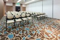 Holiday Inn Express & Suites BOGOTA DC by IHG - parking
