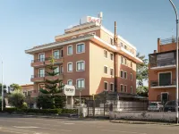 Garner Hotel Rome Aurelia by IHG Hotels near Cornelia Metro Station