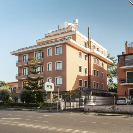 Garner Hotel Rome Aurelia by IHG Отели рядом с достопримечательностью «Вилла Карпенья»