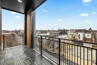Charming 2-bedroom apartment with WiFi AC in Fells Point, MD