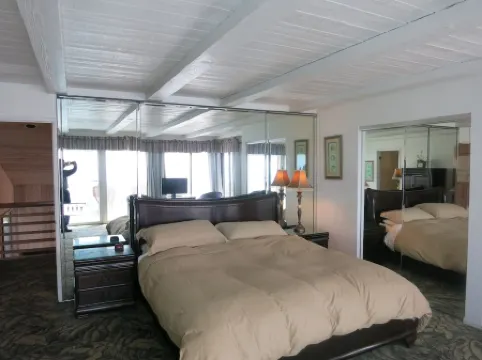 Oceanfront 4Br House, Indoor Heated Pool, Sleeps 8-10