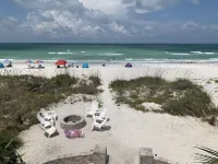 Beachfront House Directly on Soft Sugar White Sandsvrc19-000234 - شاطئ
