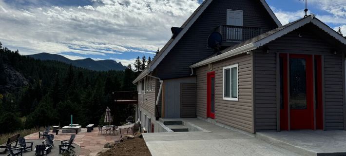 Colorado Mountain Retreat- Sleeps 16+ - Lake River Creek - Wedding Reunion Event Hotels in Gilpin County
