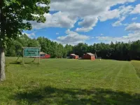 Charming 3-bedroom cottage in peaceful Solon with WiFi
