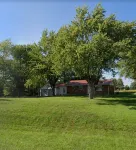 Charming 2-bedroom house in delightful Jackson with AC, WiFi Hotels in Cape Girardeau County