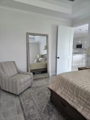 New 3-Bed.2Bath House in Tranquil Fort Pierce. Walk to Beach and Restaurants